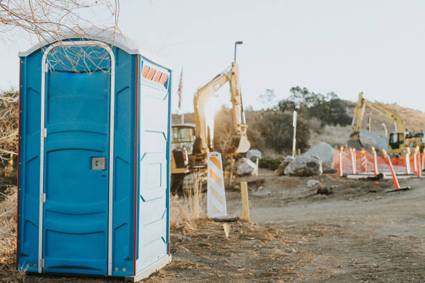 Best Portable restroom trailer rental  in Centerville, MN